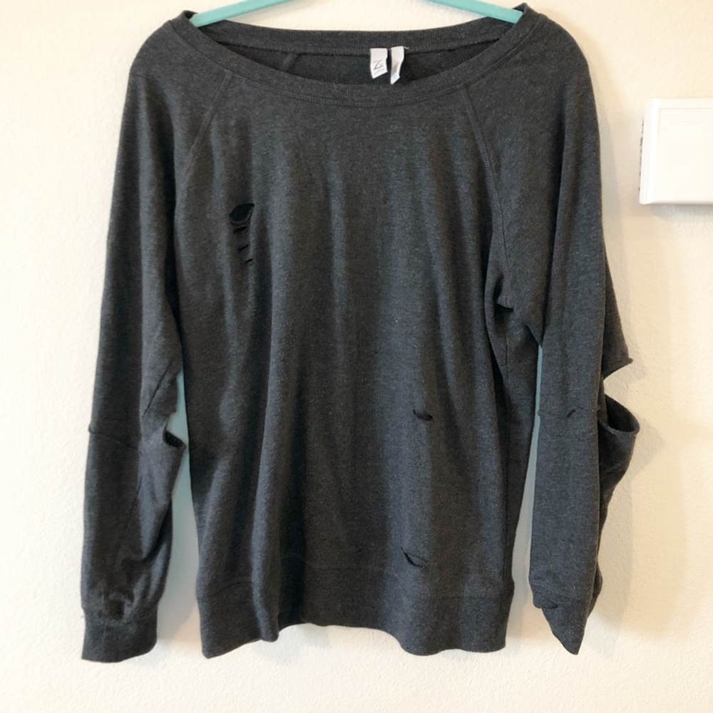 Z by Zella distressed Sweater Light Weight